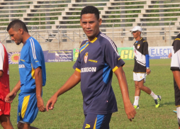 Jairo Ríos: 'Lo del estadio es problema de Olimpia”