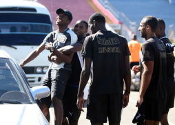 Boniek García visitó al Olimpia