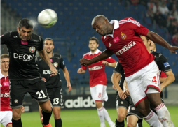 Rommel Quioto expulsado en derrota del Wisla Cracovia