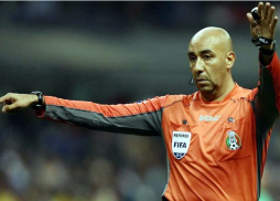 Mauricio Morales, el árbitro del Honduras-Canadá