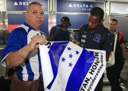 Afición catracha invadirá Cuba para apoyar a la Bicolor