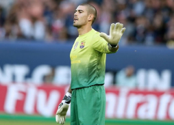 Víctor Valdés, imputado por fraude