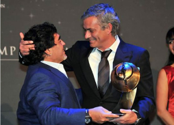 Mourinho también fue premiado en Dubai