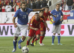 Italia vence a Armenia, pero sigue sin convencer