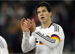 Ballack confirma el fin de su carrera
