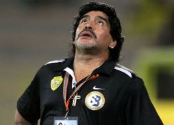 Maradona afirma que quiere continuar con el Al Wasl