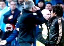 Mourinho y su nuevo show en el Bernabéu