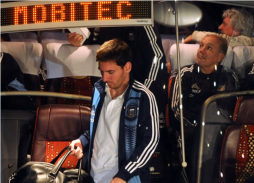 En Perú reciben a Messi al grito de 'Cristiano, Cristiano' ‎