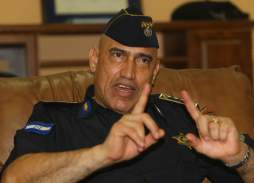 Habría fricciones entre el 'Tigre” y secretario de Seguridad