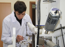 Científicos descubrieron fragmentos del meteorito que cayó en los Urales