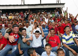 Fiesta de Primera en Copán
