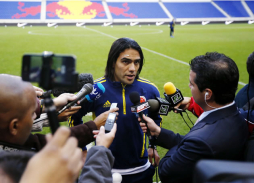 Falcao siembra más dudas sobre su futuro en el Atlético
