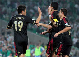 México termina invicto y manda a casa a El Salvador