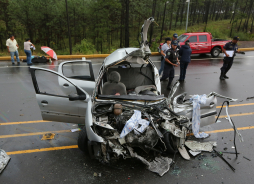 Mujer pierde la vida en accidente