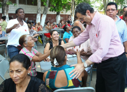 Mauricio Villeda recorrerá el municipio de Colinas