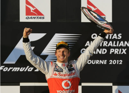 Jenson Button ganó con autoridad en Melbourne
