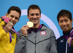 Ryan Lochte pone fin a la hegemonía de Michael Phelps