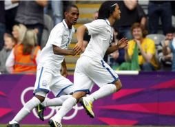 Honduras asustó a Brasil y dice adiós con la frente en alto