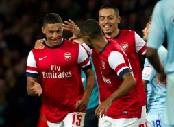 Sahin mete al Liverpool en octavos de Copa de la Liga