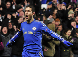 Chelsea clasifica con un golazo en el descuento