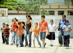 'La sociedad debe recuperar los valores de la familia”: Erlinda de Robelo