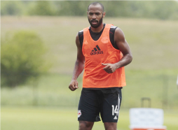 Thierry Henry le desea éxitos a Honduras