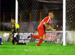 Victoria le hizo la trastada al Atlético Choloma