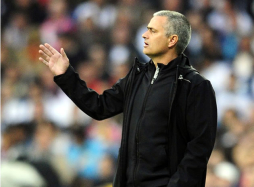 Mourinho confirmó que seguirá en el Real Madrid