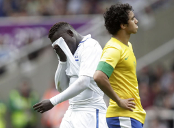 Honduras asustó a Brasil y dice adiós con la frente en alto