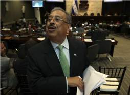 Ramos Soto olvidó que él propuso reforma al tasón