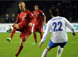 Portugal gana en Azerbaiyán y reconduce su ruta mundialista