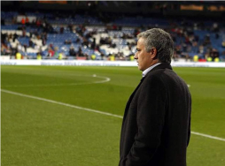 Mourinho se llevó el aplauso del Bernabéu