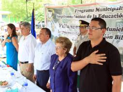 Presidente de Honduras encabeza lanzamiento de segunda etapa de programa bilingüe