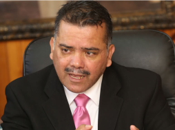 Esperan autorización 80 concesiones mineras