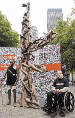 Al día mueren mil personas por uso de armas pequeñas