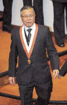 Defensa de Fujimori pide su informe patrimonial