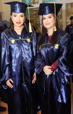 La Usap entrega nuevos profesionales a la sociedad hondureña