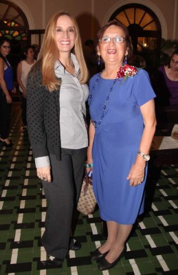 Reconocimiento para Mercedes Agurcia Membreño