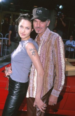 Presunto romance de Angelina Jolie y actriz Jenny Shimizu es cuento viejo