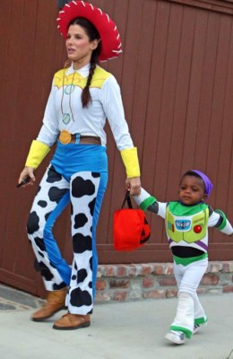 Sandra Bullock niega haber adoptado