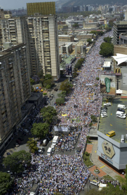 Más de 150 ciudades del mundo realizan protesta 'SOS Venezuela”