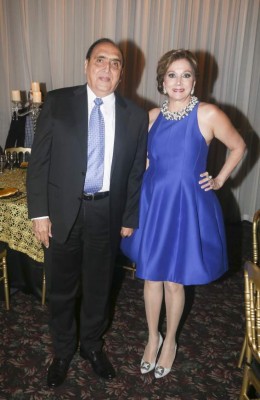 Los 70 años de David Kamal Dieck Gabrie