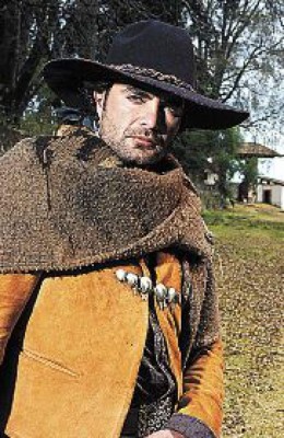 Mauricio Islas, no consigue divorcio