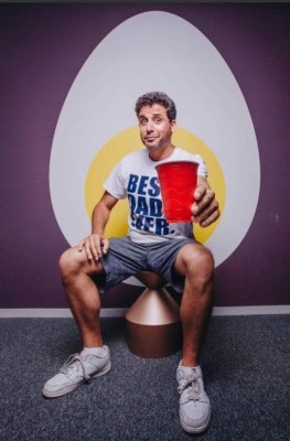 El famoso profesor donador de esperma que tiene 23 hijos y va por más