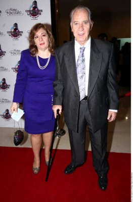 'No tenemos un peso': esposa de Rogelio Guerra