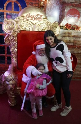 Llega a San Pedro Sula la magia de la Villa Navideña