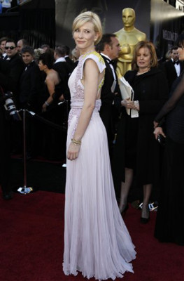 Lawrence y Paltrow deslumbran en la alfombra