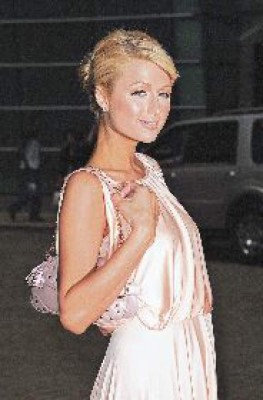 Protagoniza un escándalo en Londres