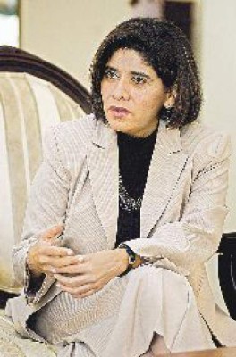 Hospital Escuela, 'el lunar negro”: Meza