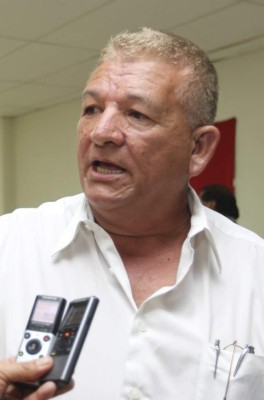 Edgardo Castro llama 'maricón” a Salvador Nasralla